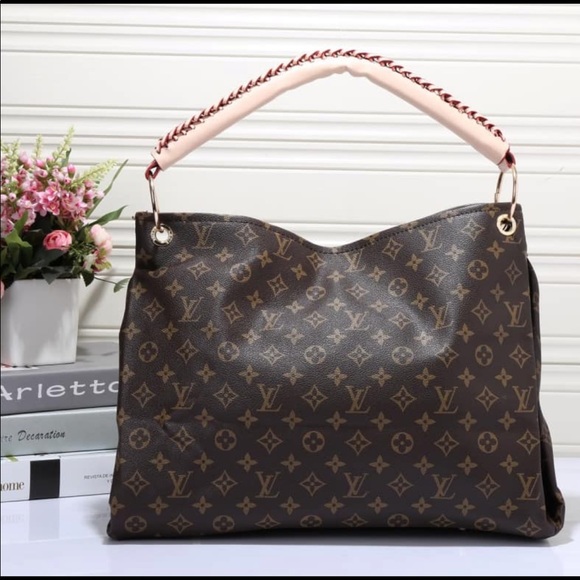 Handbags - Non Authentic Louis Vuitton Artsy GM
